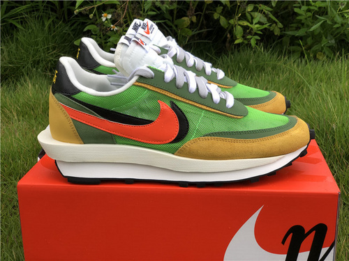 Pure original version_ SACAI X Nike LDV Waffle original_ yellow-green color_ number BV0073-300. Full code shipment 36--46-7e986841